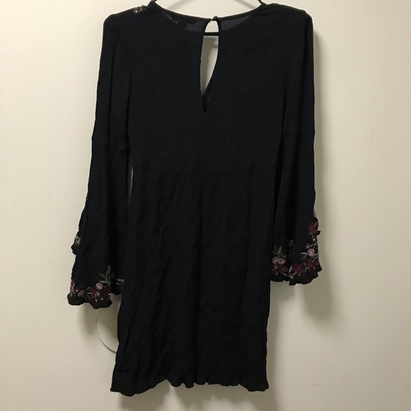 Beautifully Embroidered Black Bell Sleeved Dress! - Picture 9 of 10